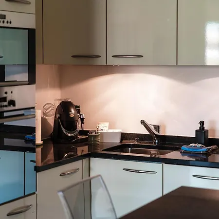 Sandi Luxury By Quokka 360 - Modern Flat In Lugano Paradiso